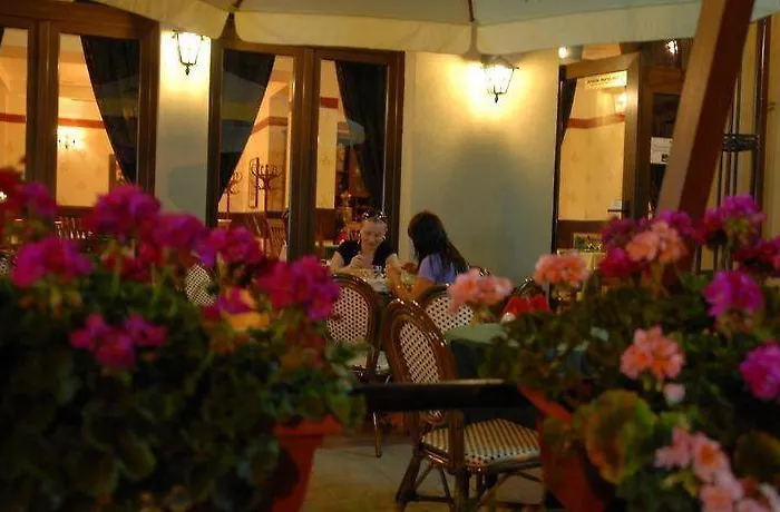 Hotel Ana